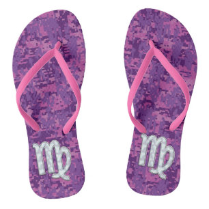 Virgo Sign Pink Fuchsia Digital Camouflage Style Badesandalen