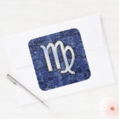 Virgo Zodiac Sign auf Blue Digital Camouflage Quadratischer Aufkleber (Umschlag)