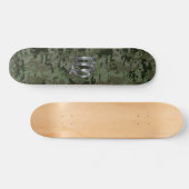 Virgo Zodiac Sign auf Olive Green Digital Camoufla Skateboard (Horizontal)