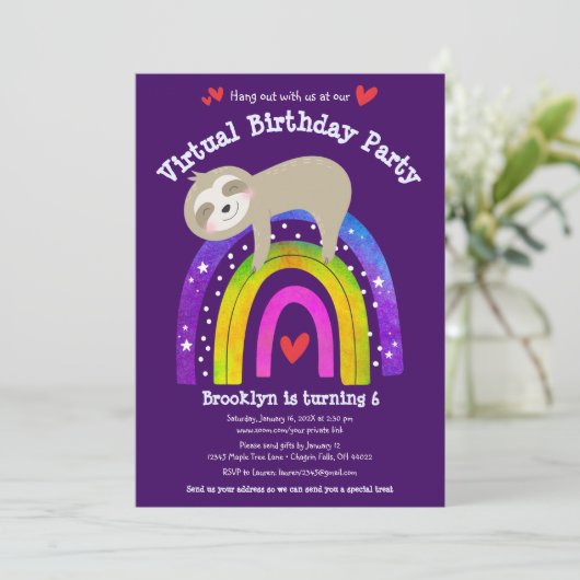 Virtual Birthday Niedlich Sloth Modern Boho Rainbo Einladung (Stehend Vorderseite)