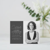 Virtual feiert ihr Leben Modernes, einfaches Foto Einladungspostkarte (Stehend Vorderseite)