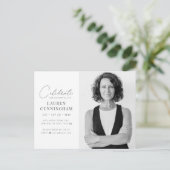 Virtual feiert ihr Leben Modernes, einfaches Foto Einladungspostkarte (Stehend Vorderseite)