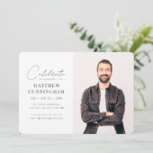 Virtual feiert sein Leben Modernes, einfaches Foto Einladung (Stehend Vorderseite)