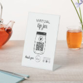 Virtual Tipp Jar QR-Logo Weiß Sockelschild (In SItu)