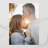 Virtual Wedding mit Black and Gold Script-Typograf Folieneinladung (Rückseite)