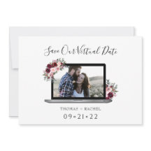 virtuelles Hochzeitklappenfolien für Bordeaux-Blum