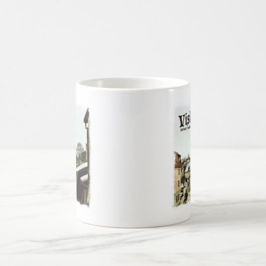 Visby, Dachspitzen Gotland, Schweden mit heller Kaffeetasse (Mittel)