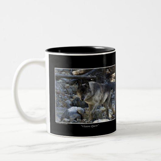 Vision Quest Wolf Geschenke Zweifarbige Tasse (Links)