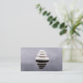 Visitenkarte mit perfekter Balance. (Stehend Vorderseite)