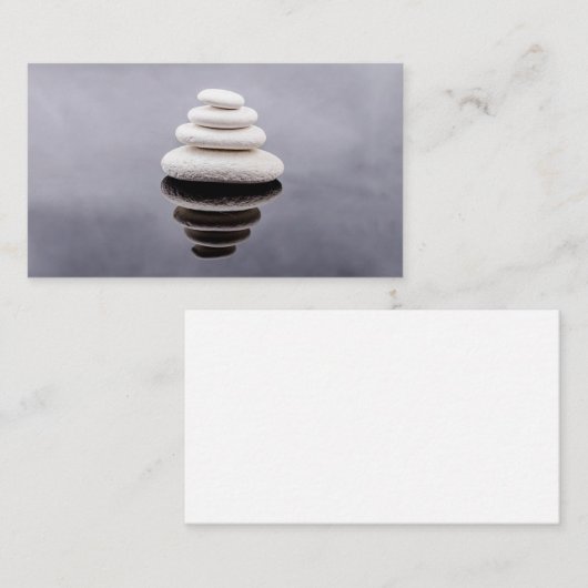 Visitenkarte mit perfekter Balance. (Vorne/Hinten)