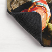 Vissende Fubby op een blikje aan de waterkant. Mousepad (Ecke)