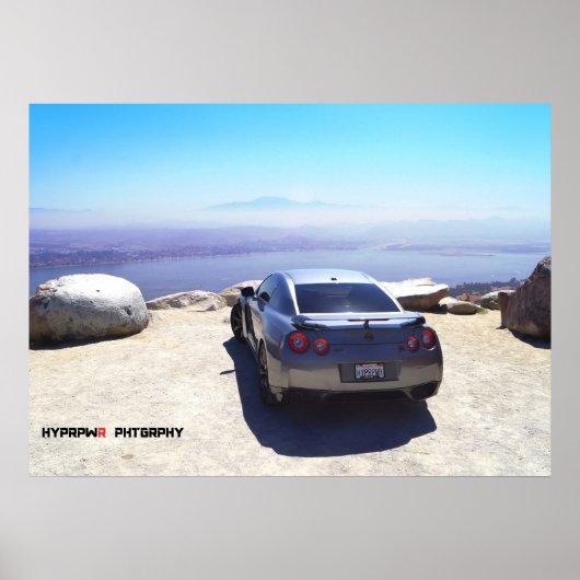 "Vista" Nissan GT-R an der Spitze der Welt Poster (Vorne)