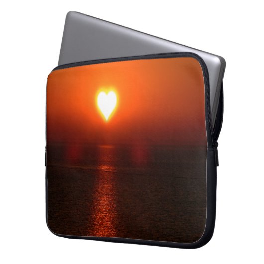 Vitamin D Hintergrund Laptopschutzhülle (Vorderseite Links)