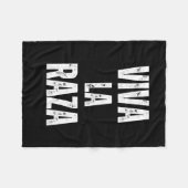 Viva La Raza Immigration Rights Anti Trump 2025 Fleecedecke (Vorderseite (Horizontal))