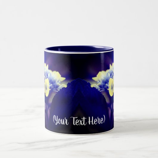 Vivid Blue Hydrangea Blume Personalisiert Zweifarbige Tasse (Mittel)