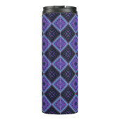 Vivid Lila und Blue Geometric Diamond Pattern Thermosbecher (Rückseite)