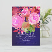 Vivid Purple Modern Spring Floral Bouquet Wedding Einladung (Stehend Vorderseite)