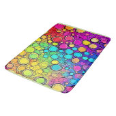 Vivid Rainbow Bubble Abstraction Badematte (Schrägansicht)