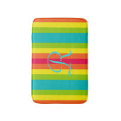 Vivid Rainbow Striped Aqua Monogram Plush Badematte (Vorderseite Vertikal)