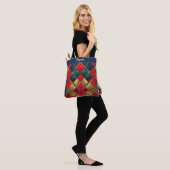 Vivid Red und Gold Textured Geometric Shapes Tasche (Am Model)