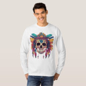 Vivid Skull & Feathers: Psychedelic Digital Art T T-Shirt (Vorne ganz)