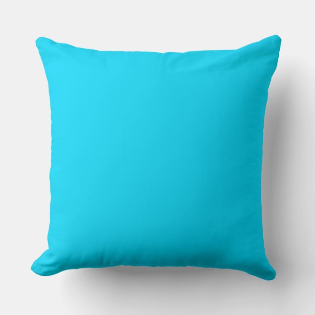 Vivid sky blue #00D9FF Kissen (Vorderseite)