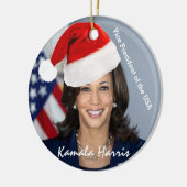 Vizepräsident Kamala Harris in der Weihnachtsmannm Keramik Ornament (Links)