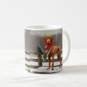Vizsla Hund in Schnee Weihnachten Kaffeetasse (VorderseiteRechts)