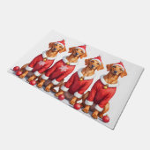 Vizsla-Weihnachtskleid mit Santa-Hut Fußmatte (Schrägansicht)