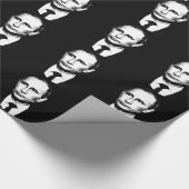 Vladamir Putin stellen gegenüber Geschenkpapier (Ecke)