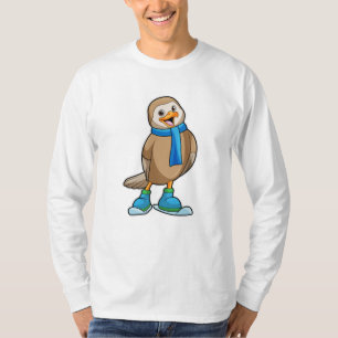 Vogel als Skifahrer mit Ski & Scarf T-Shirt