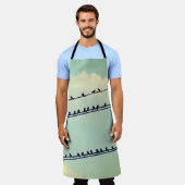 Vögel an Drähten, Vintager blauer Himmel. Schürze (Getragen)