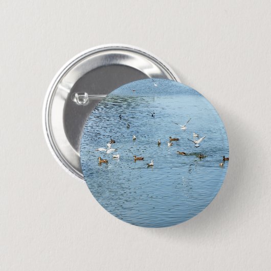 Vögel auf dem Summer River Button (Vorne & Hinten)
