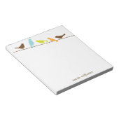 Vögel auf einem Draht Personalisierte Notepad Notizblock (angewinkelt)