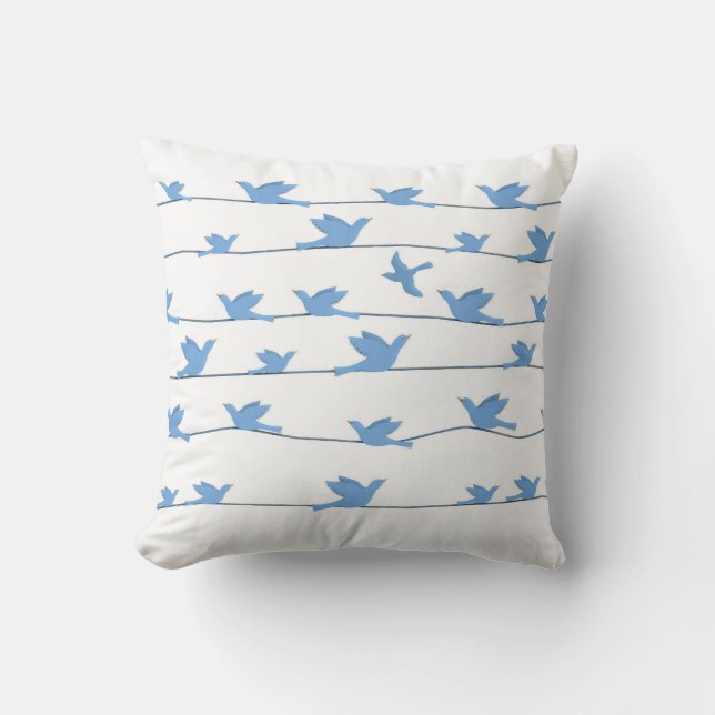 Vögel auf einem Draht, Silhouette im Blau Kissen (Vorderseite)