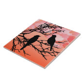 Vögel auf einem Zweig, schwarz gegen Sunset Orange Fliese (Seite)