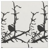 Vogel auf einem Zweiggewebe Stoff (Nahaufnahme)