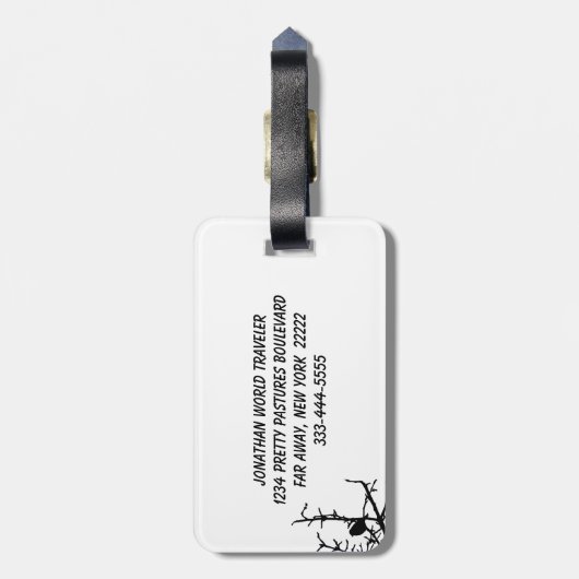 Vogel auf einer Niederlassung Gepäckanhänger (Rückseite vertikal)