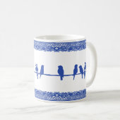 Vögel auf Wire Blue White Willow Whimsical Simple Kaffeetasse (VorderseiteRechts)