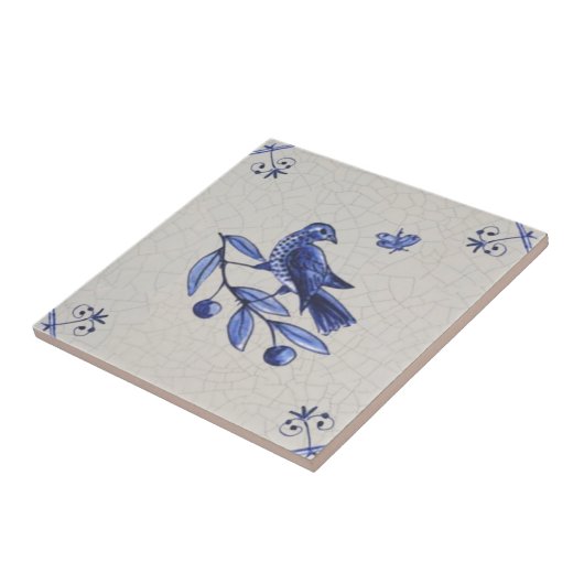 Vogel auf Zweig mit Butterfly Early Blue Delft Rep Fliese (Seite)