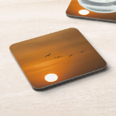 Vögel fliegen bei Sonnenuntergang Untersetzer (Linke Seite)