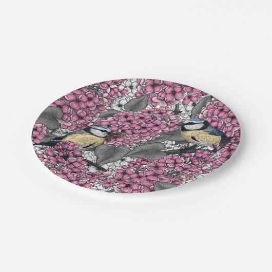 Vögel im Rosa-lila-Garten Pappteller (Schrägansicht)
