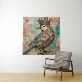 Vogel in einer Crown Mixed Media Collage Wandteppich (Beispiel)