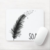 Vögel in einer Feder auf Weiß Mousepad (Mit Mouse)
