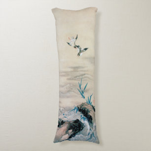 Vögel kämpfen im Bergstrom, Hokusai Seitenschläferkissen