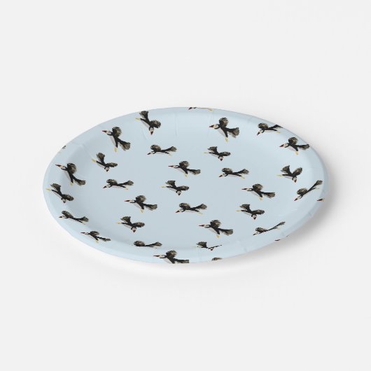 Vogel Muster Fliegenpuffins Pappteller (Schrägansicht)