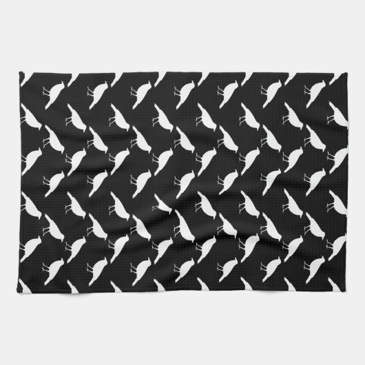 Vogel-Muster. Krähen in Schwarzweiss. Geschirrtuch (Horizontal)