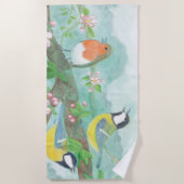 Vögel singen auf einem blühenden Baumzweig Strandtuch (Vorderseite)