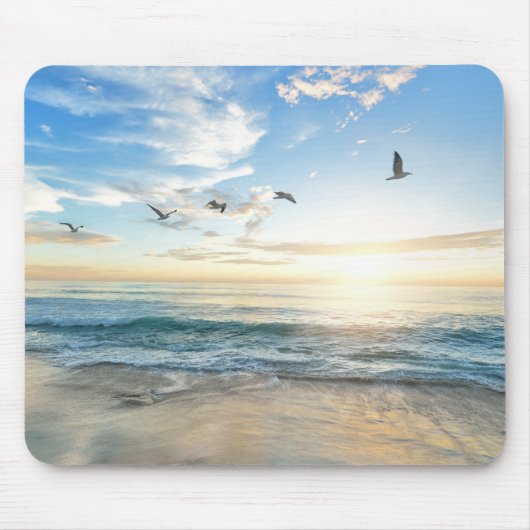 Vögel über dem Strand Mousepad (Vorne)