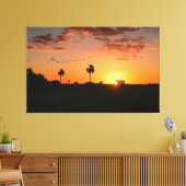 Vögel überqueren bei Sonnenuntergang Leinwanddruck (Insitu (Wohnzimmer))